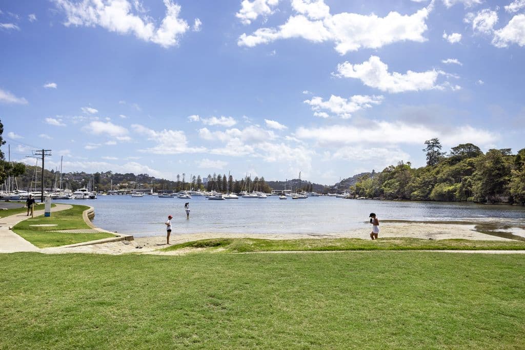 8 Sandy Bay Road, Clontarf - Thumbnail 6