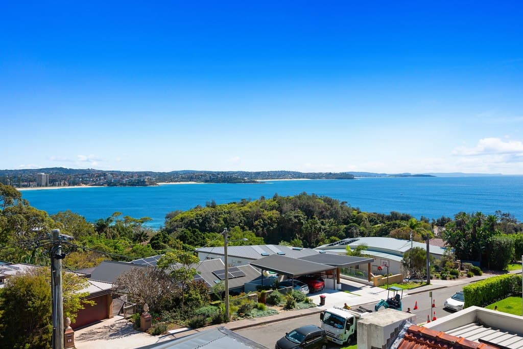 17 Bower Street, Manly - Thumbnail 2