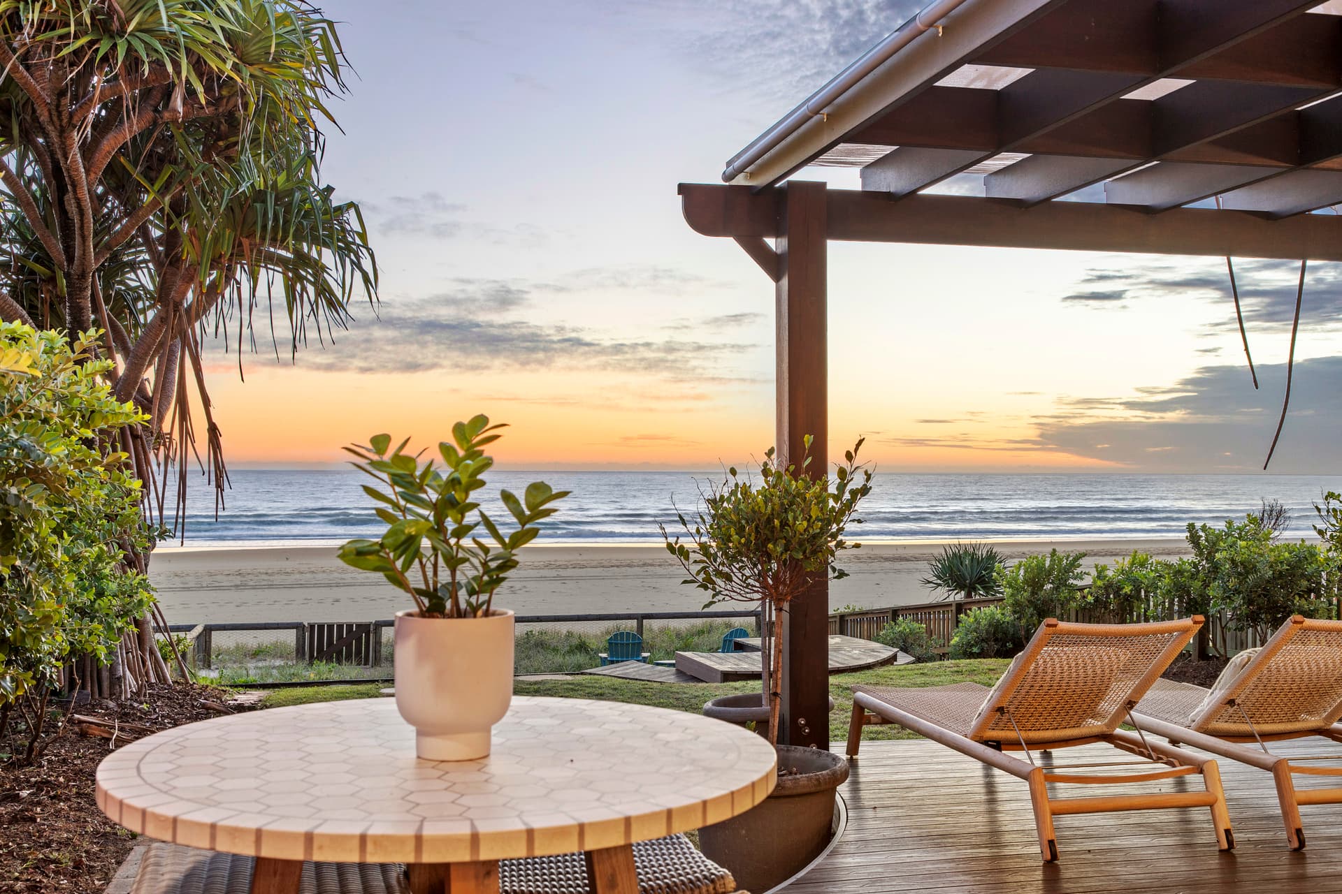 69 Jefferson Lane, Palm Beach, QLD, 4221, Palm Beach - Thumbnail 4
