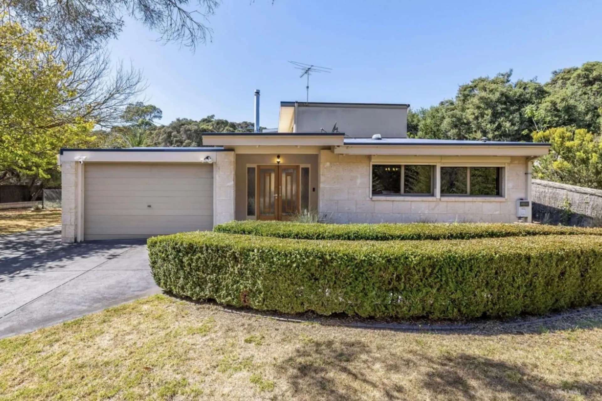 35-37  Minnimurra  Road, Rye, VIC, Rye - Thumbnail 2
