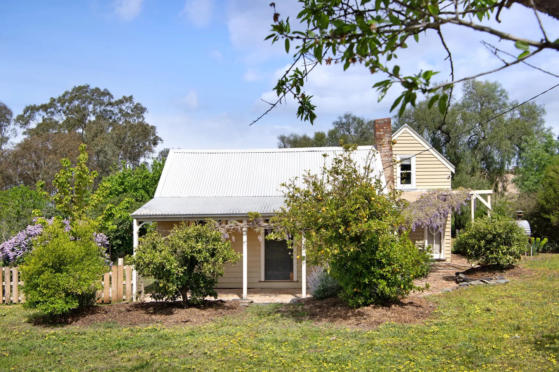 22 Adair Street East, Maldon, VIC, Maldon - Image 1