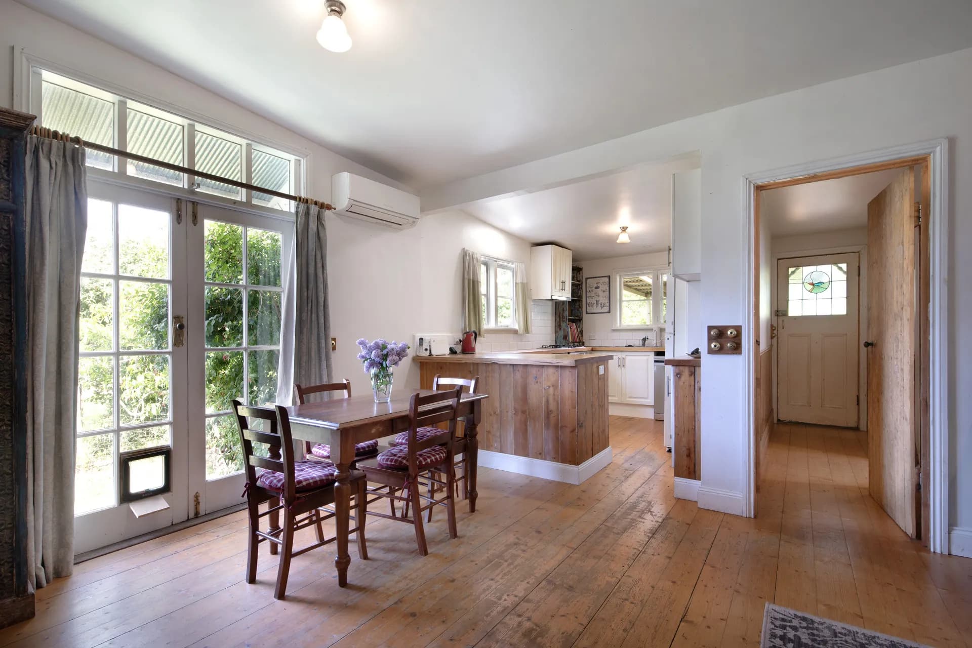 22 Adair  Street East, Maldon, VIC, Maldon - Thumbnail 5