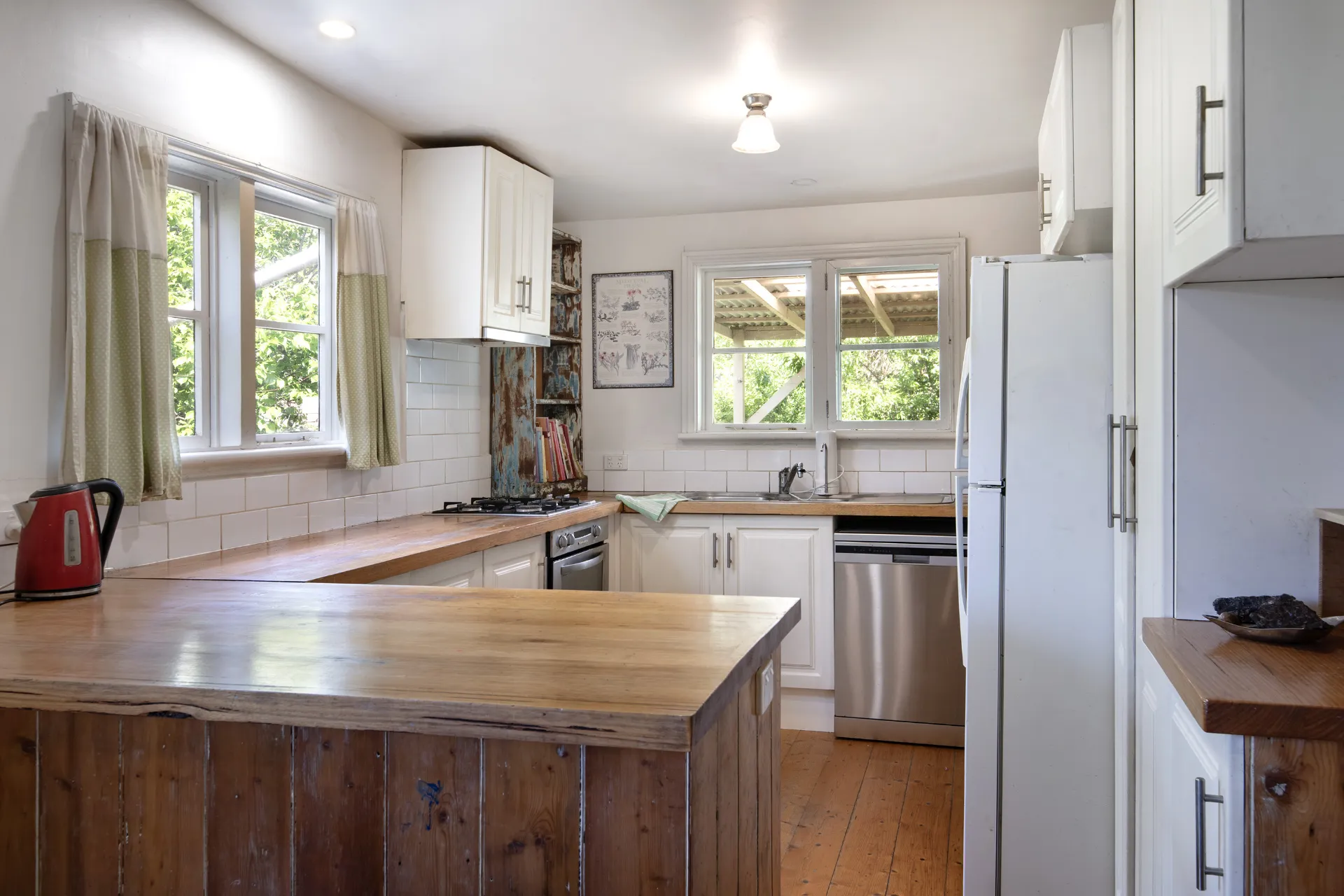 22 Adair  Street East, Maldon, VIC, Maldon - Thumbnail 8