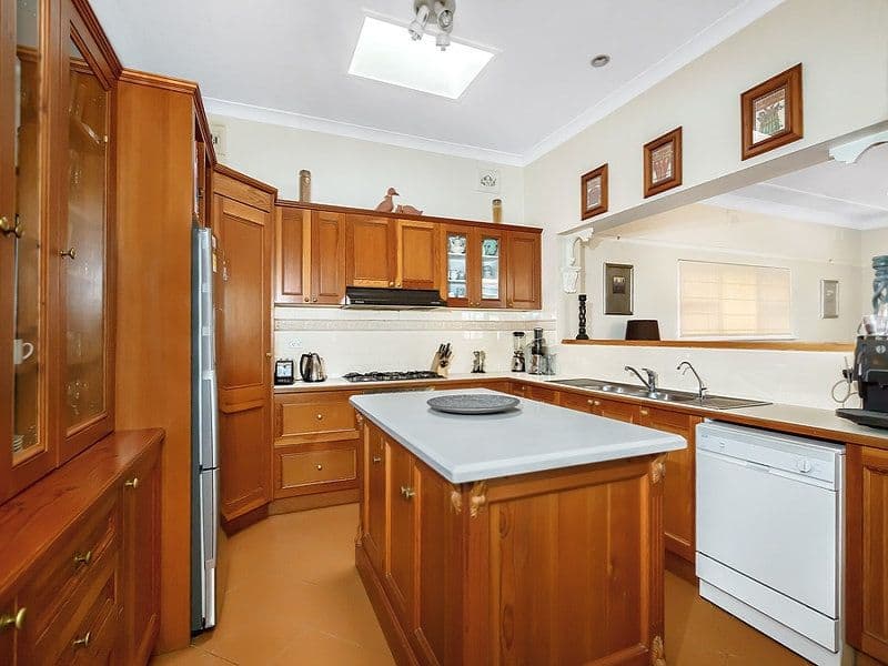 38 Llewellyn Street, Rhodes - Thumbnail 7