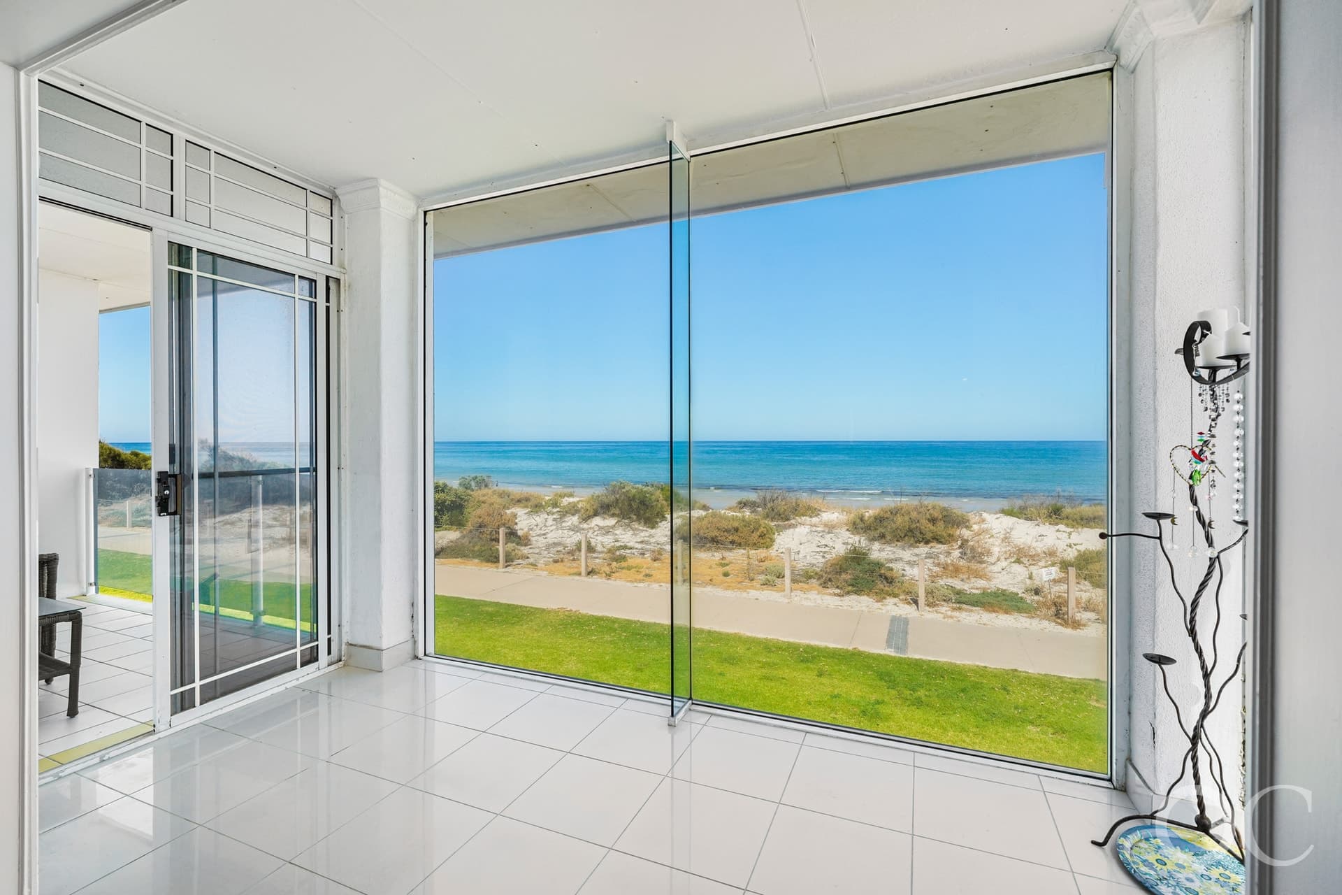 4 Tingira Place, Semaphore Park - Thumbnail 3