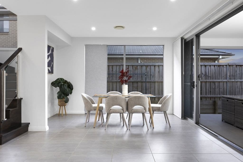 84 Sundowner Parkway (gables), Box Hill - Thumbnail 6