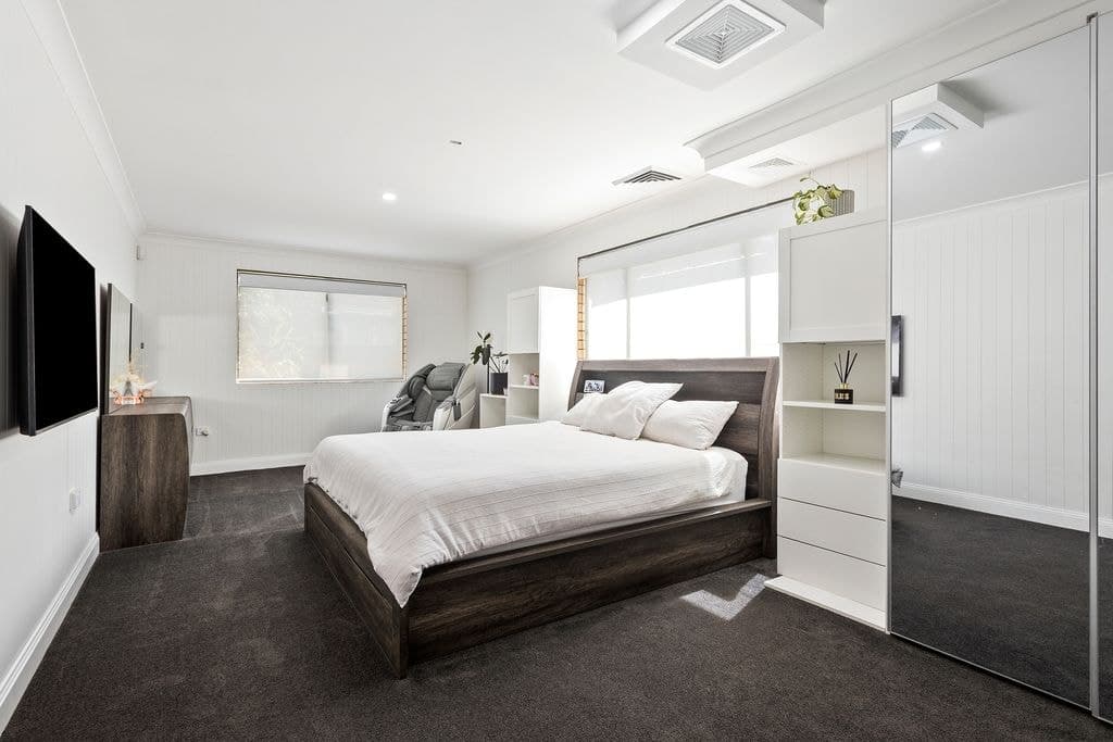 6 Ocean Beach Drive, Shellharbour - Thumbnail 6