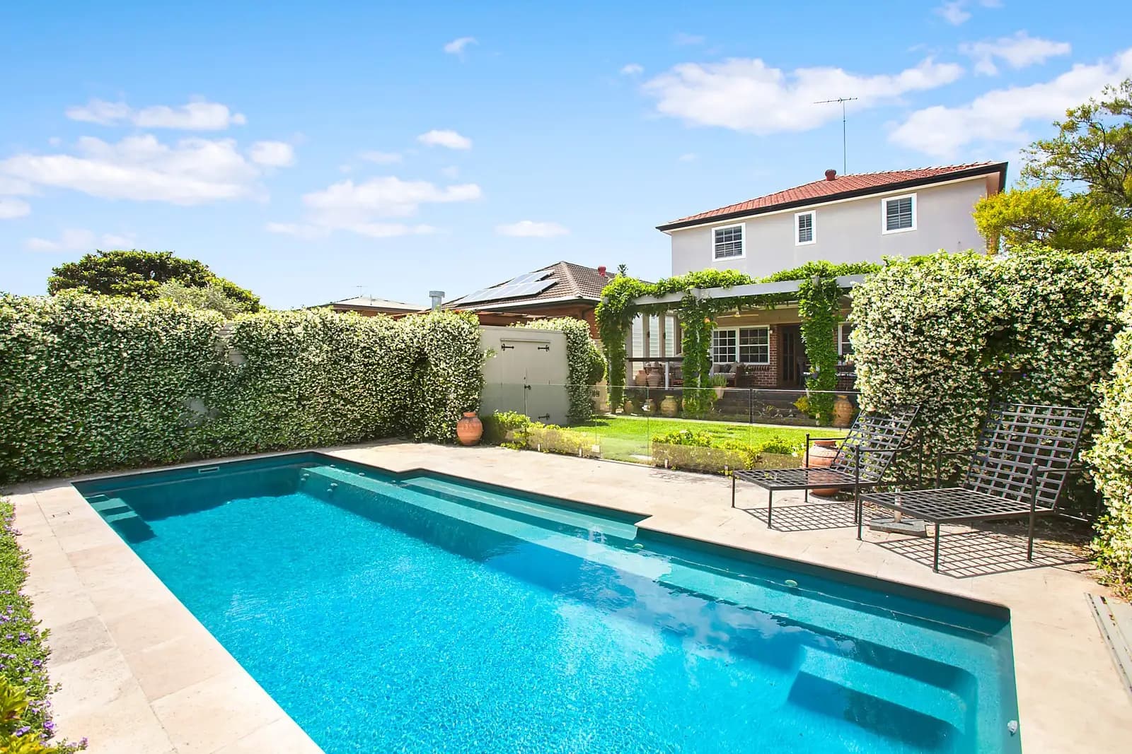 11/9-13 Castle Street, Kincumber - Thumbnail 2