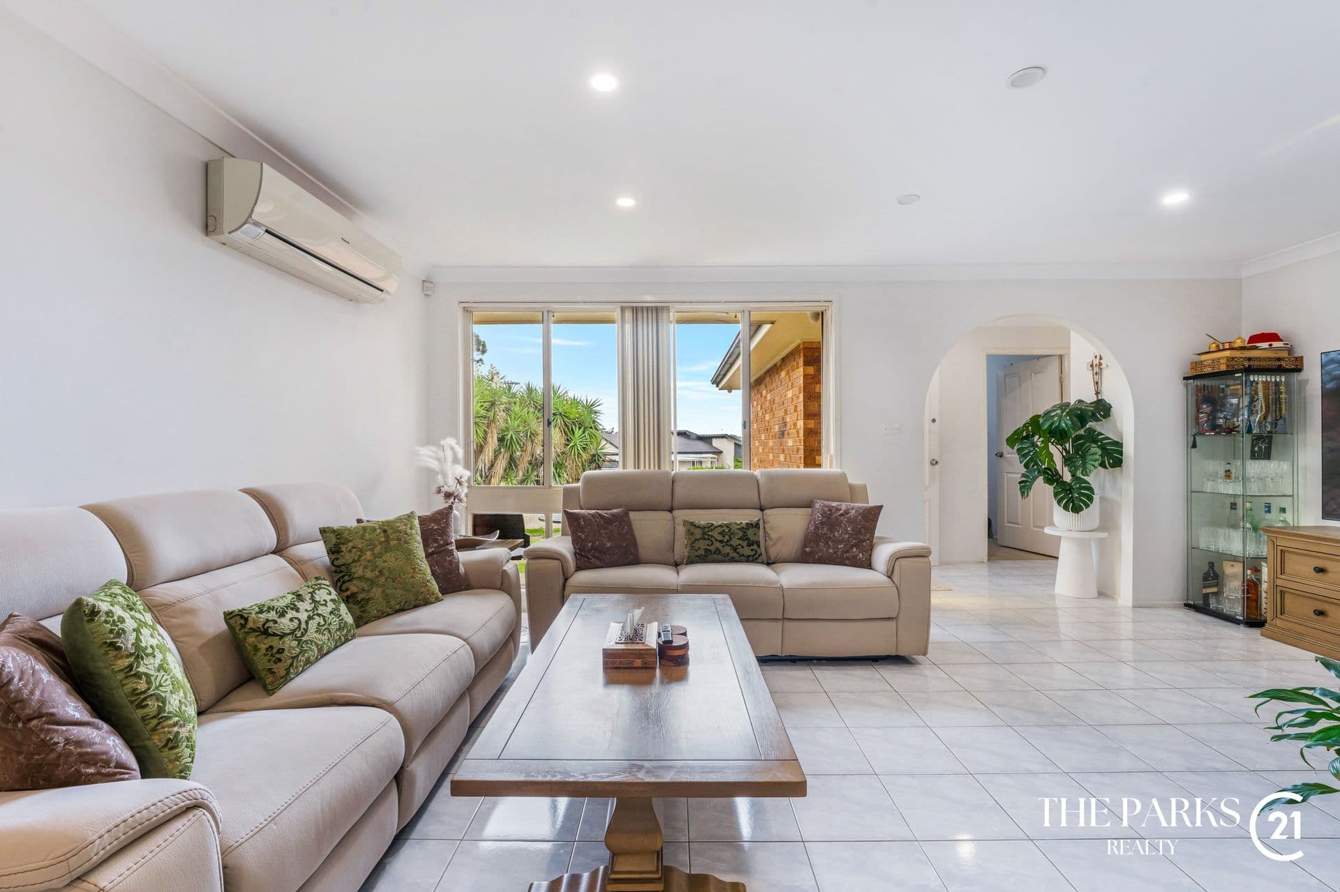 5 Seppelt Place, Edensor Park, NSW, 2176, Edensor Park - Thumbnail 3