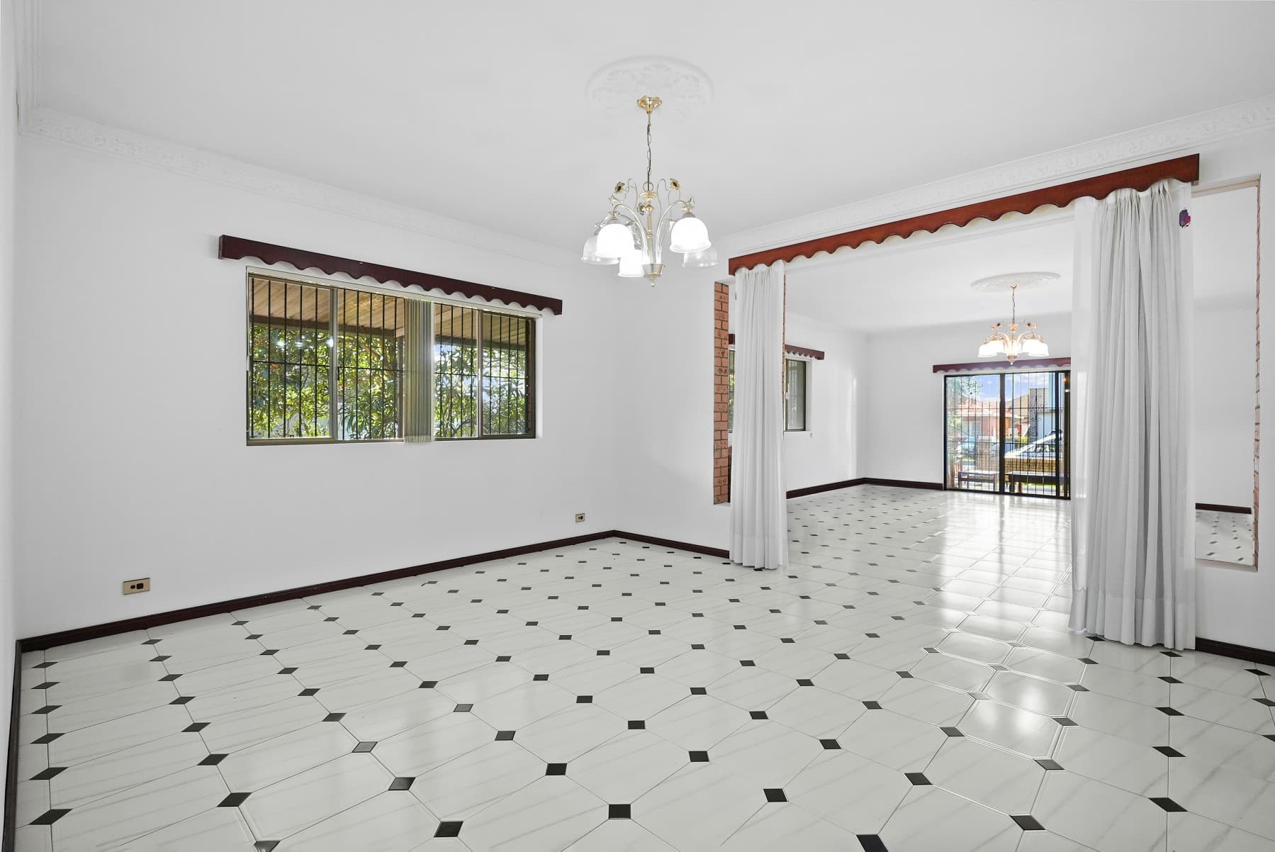 55 Cardigan Street, Guildford - Thumbnail 5