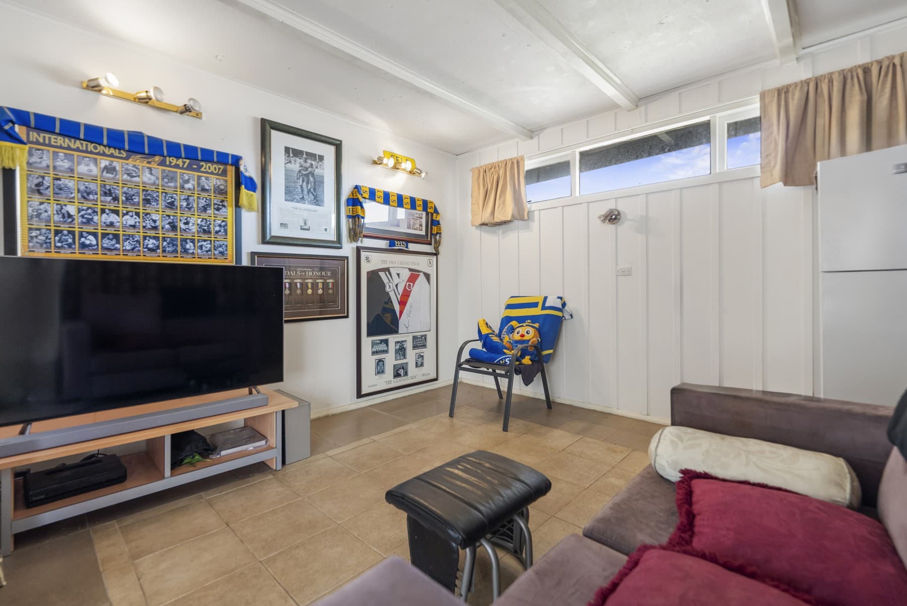 1 Lough Avenue, Guildford - Thumbnail 8
