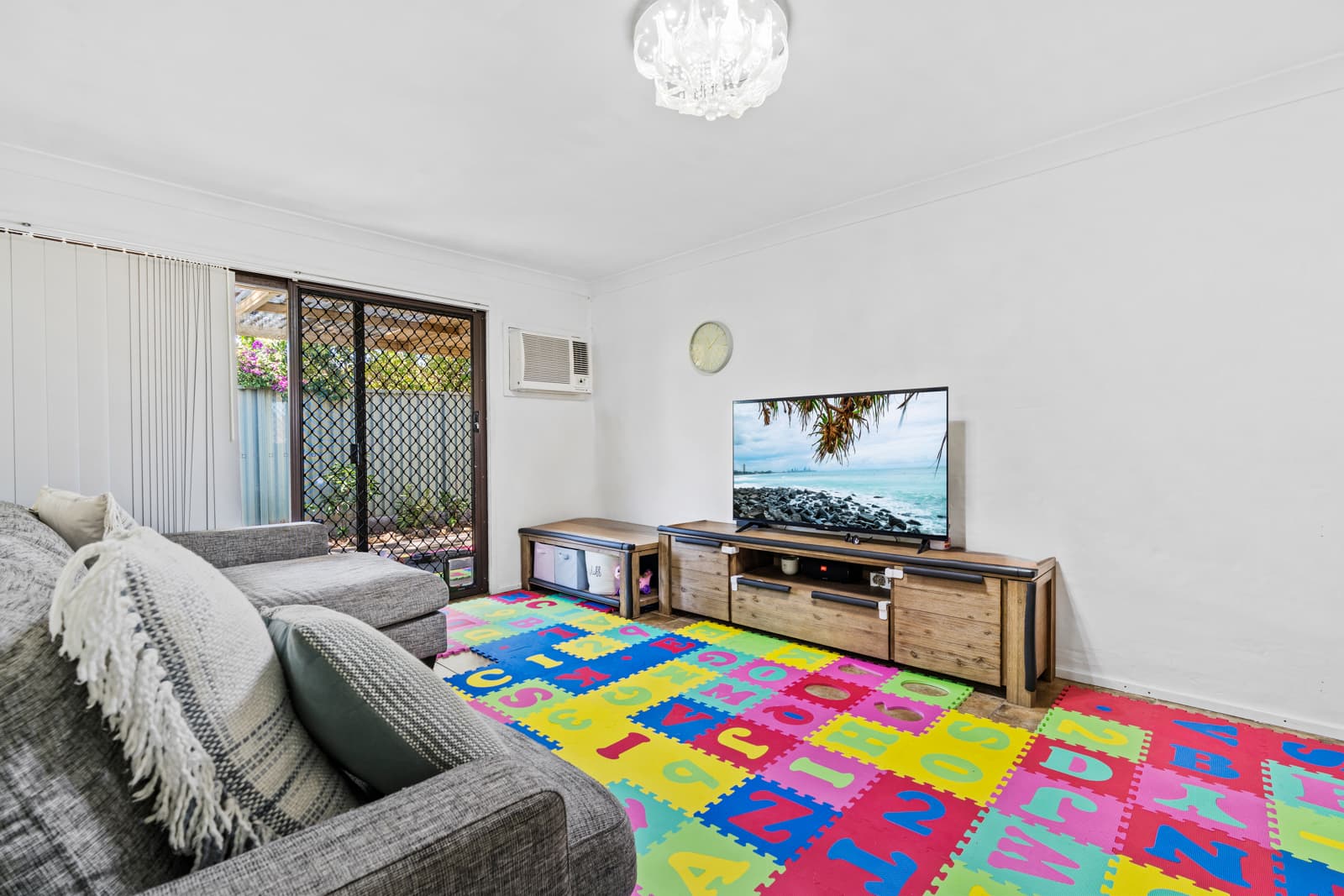 2/107 Chester Road, Ingleburn - Thumbnail 3