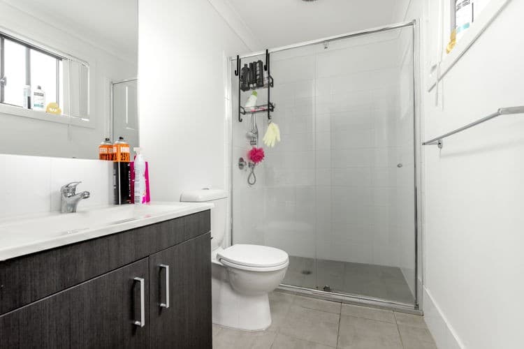 101 Ingleburn Gardens Drive, Bardia - Thumbnail 8