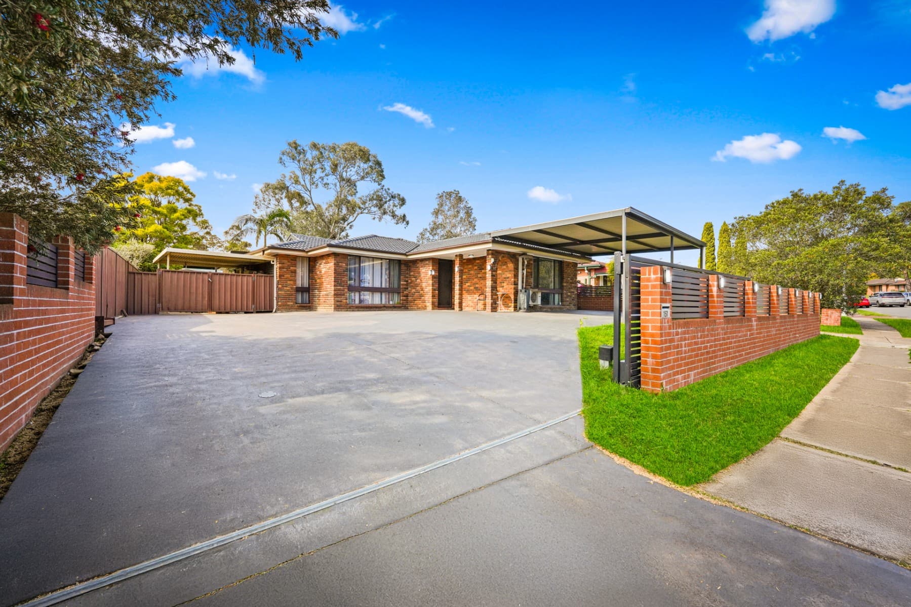 151 McFarlane Drive, Minchinbury - Image 1