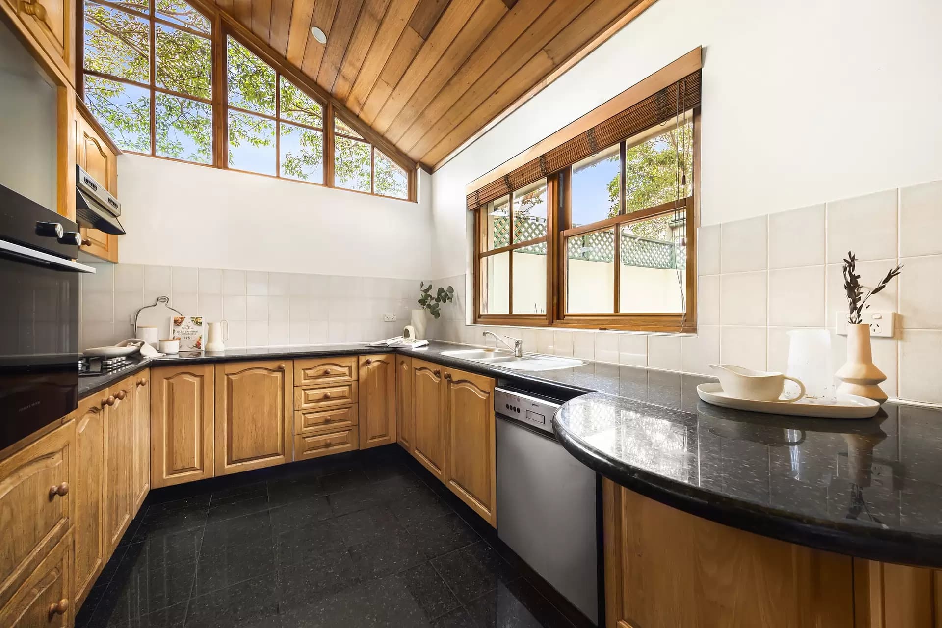 17a Doncaster Avenue, Kensington, Kensington - Thumbnail 7