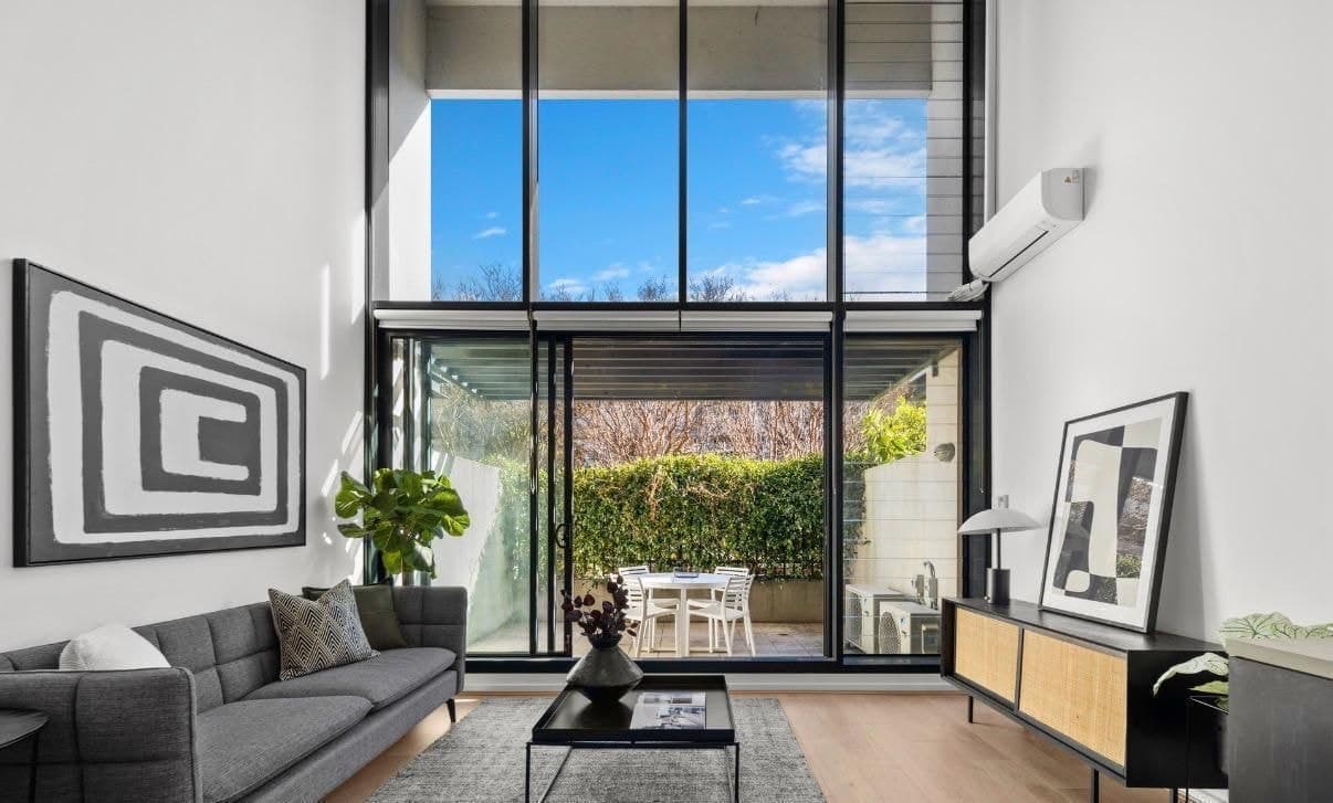 A4/252 Botany Road, Alexandria - Image 1