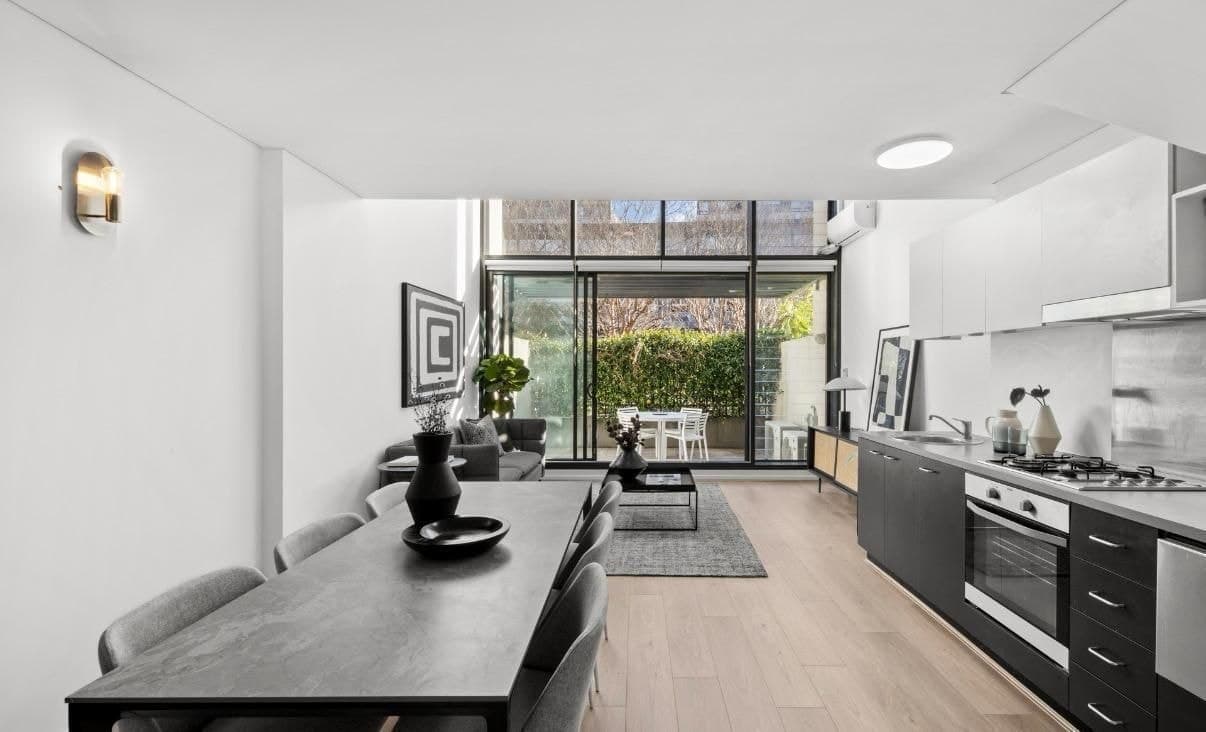 A4/252 Botany Road, Alexandria - Thumbnail 2