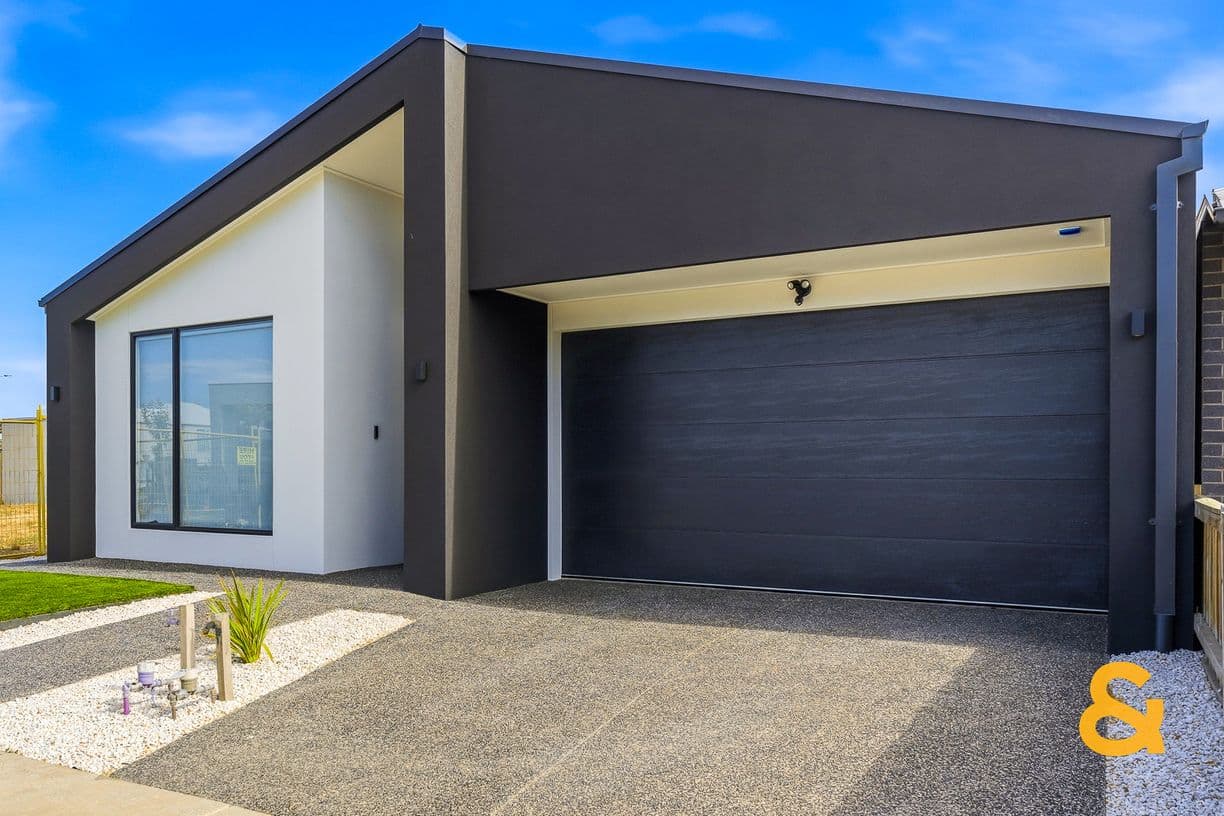 3 Zaatar Street, Mickleham, VIC 3064, Mickleham - Thumbnail 2