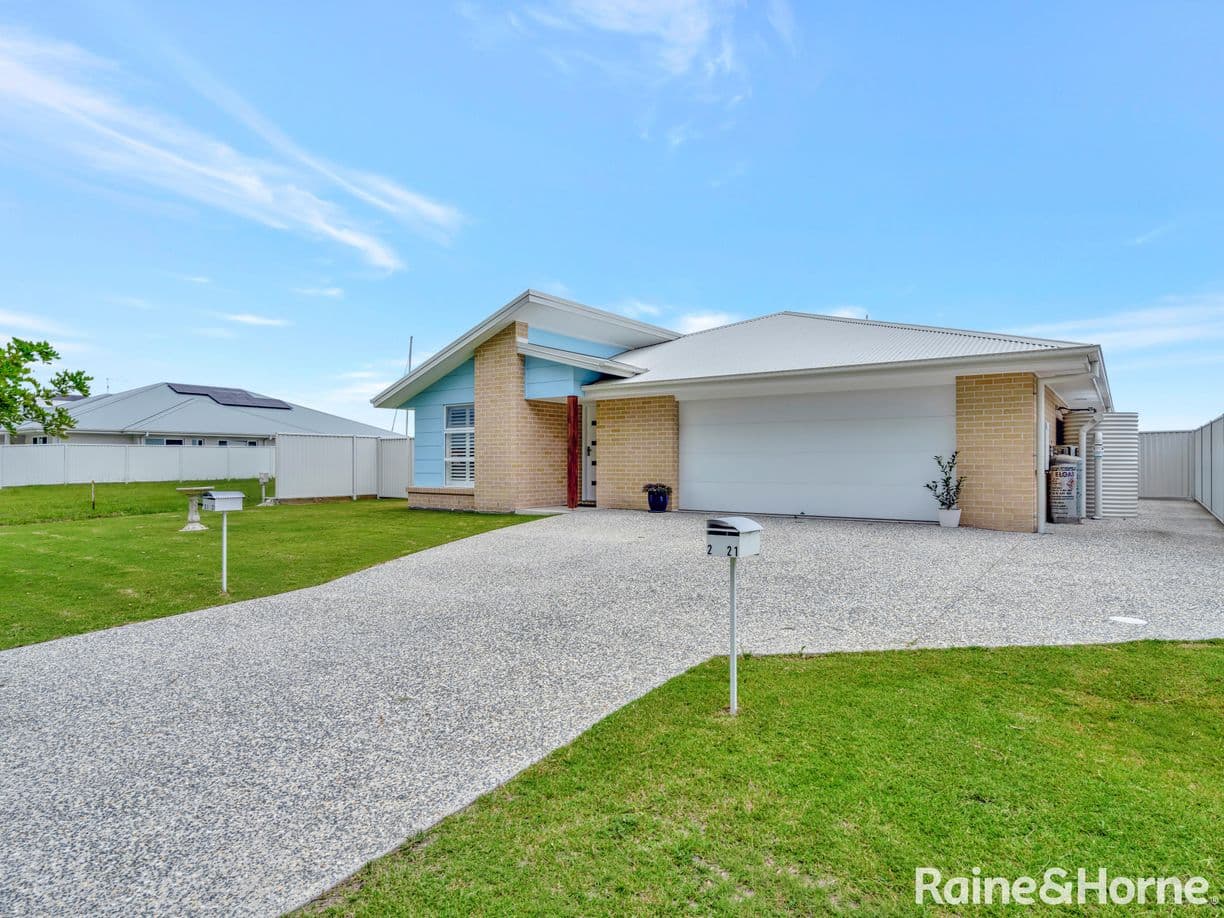 21 Witonga Drive, Yamba, NSW 2464, Yamba - Thumbnail 2