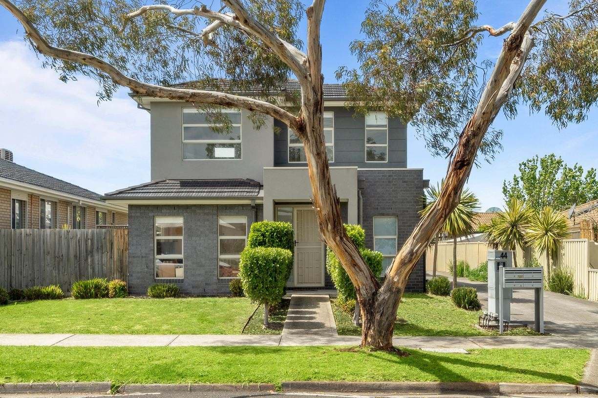 1/44 Volga Street, Hadfield, VIC 3046, Hadfield - Thumbnail 2