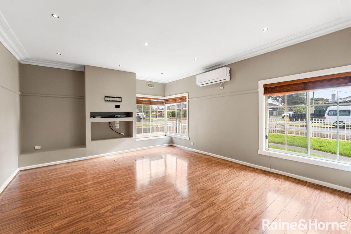 18 Hatherley Grove, Altona North, VIC 3025, Altona North - Thumbnail 2
