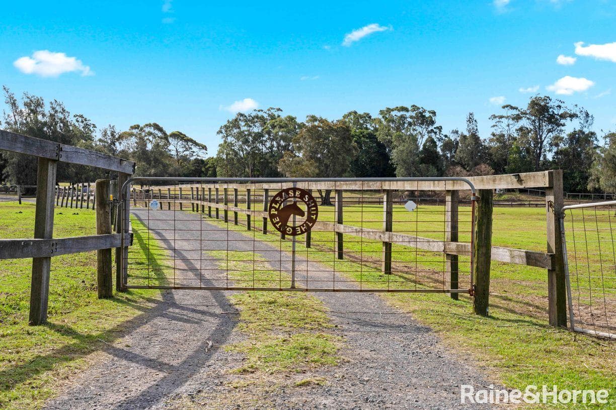 24 Spoonbill Place, Albion Park Rail, NSW 2527, Albion Park Rail - Thumbnail 2