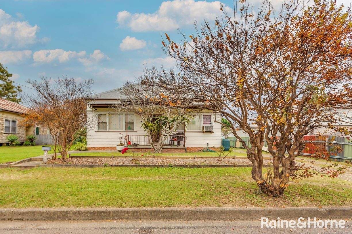 7 Doyle Street, Cessnock, NSW 2325, Cessnock - Thumbnail 2
