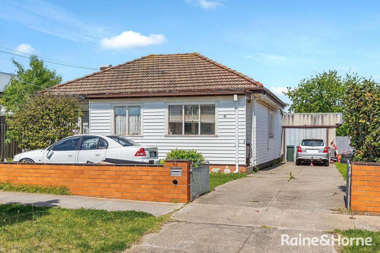 41 Ruth Street, St Albans, VIC 3021, St Albans - Thumbnail 2