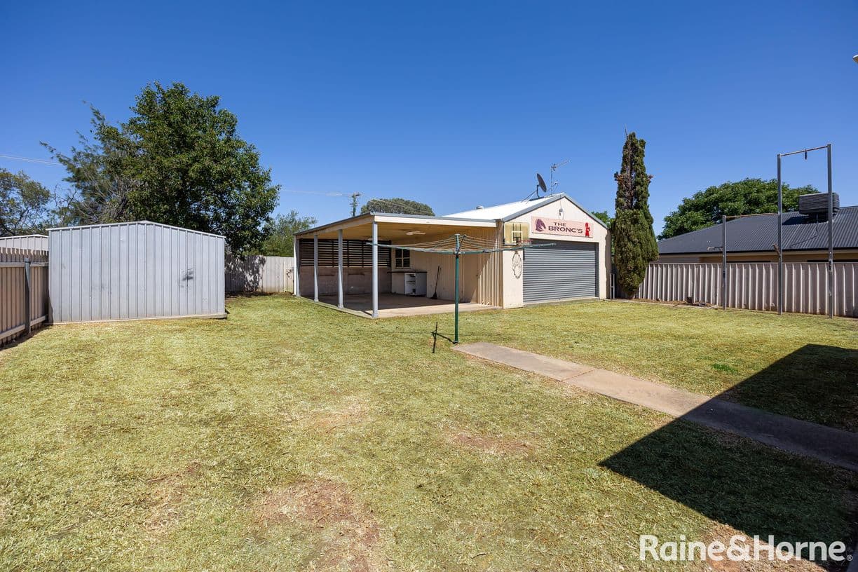34 Paldi Crescent, Glenfield Park, NSW 2650, Glenfield Park - Image 1
