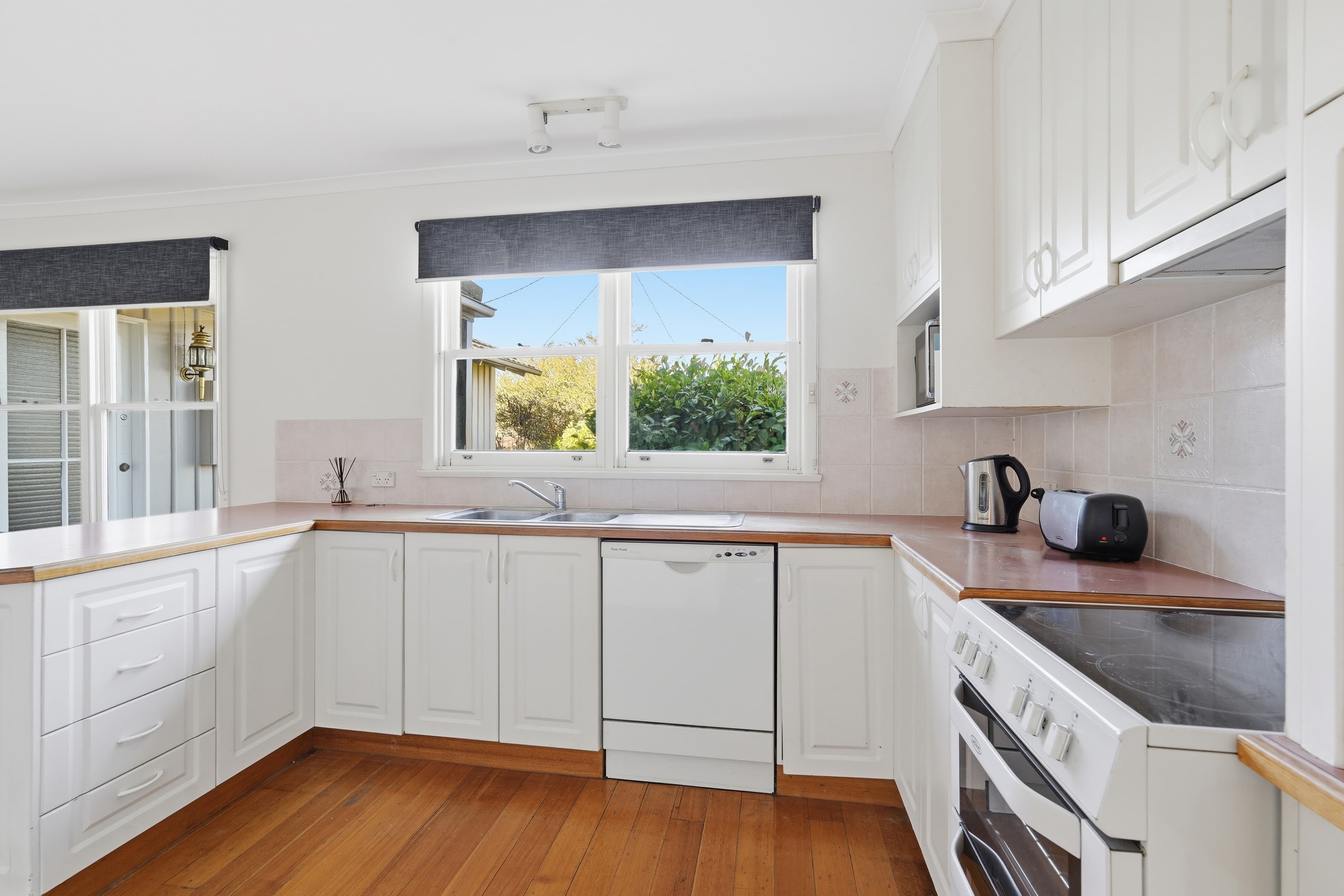 14 Somerdale Road, Claremont, TAS 7011, Claremont - Thumbnail 2