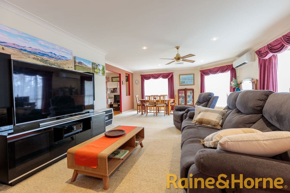 95 Jennings Street, Geurie, NSW 2818, Geurie - Thumbnail 2