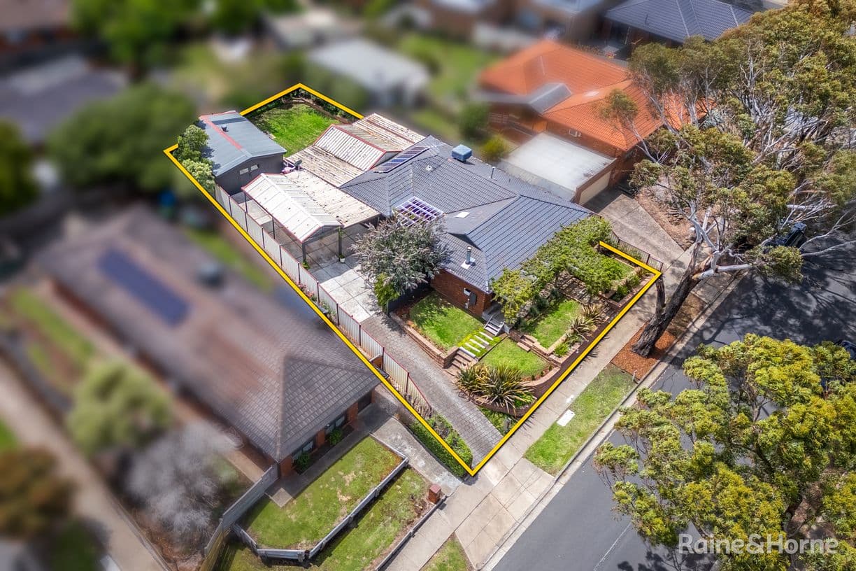 70 McEwen Drive, Sunbury, VIC 3429, Sunbury - Image 1
