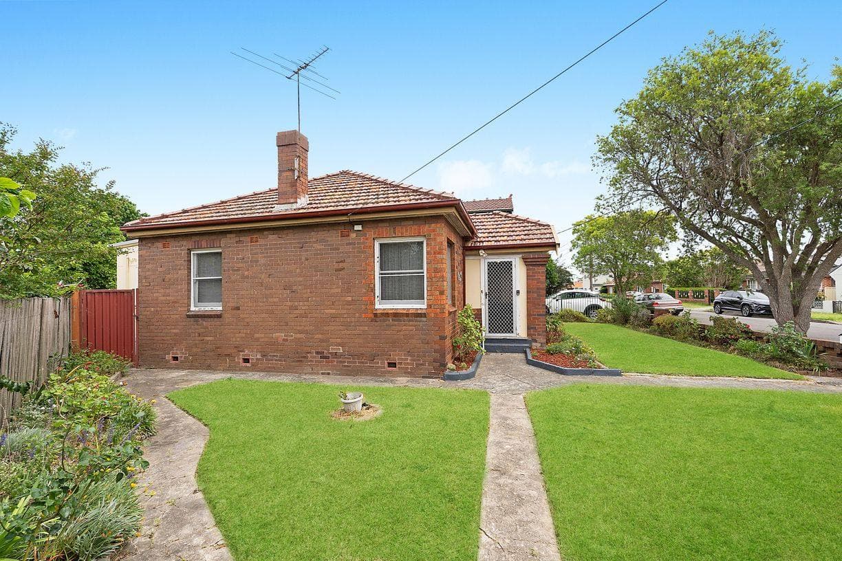 1 Tomkins Street, Bexley North, NSW 2207, Bexley North - Thumbnail 2