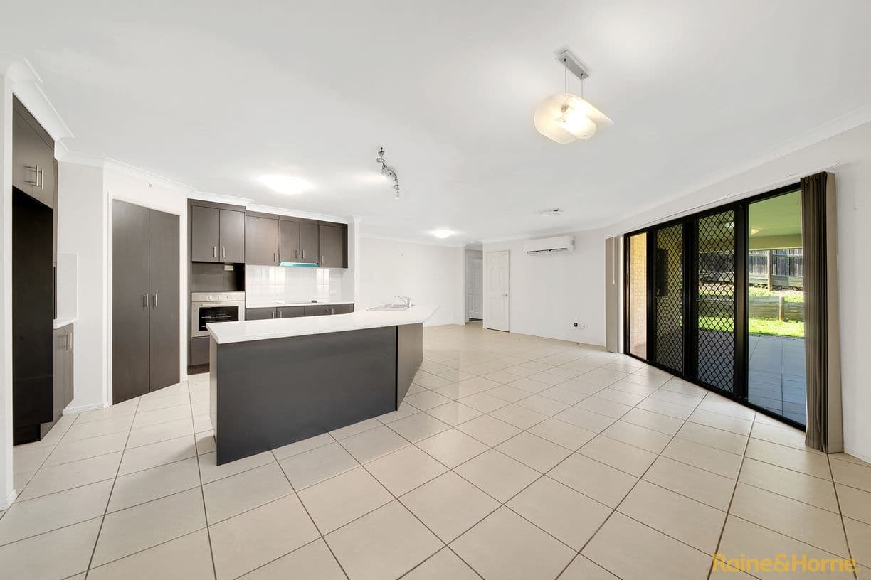 19 DEAN STREET, Glen Eden, QLD 4680, Glen Eden - Image 1