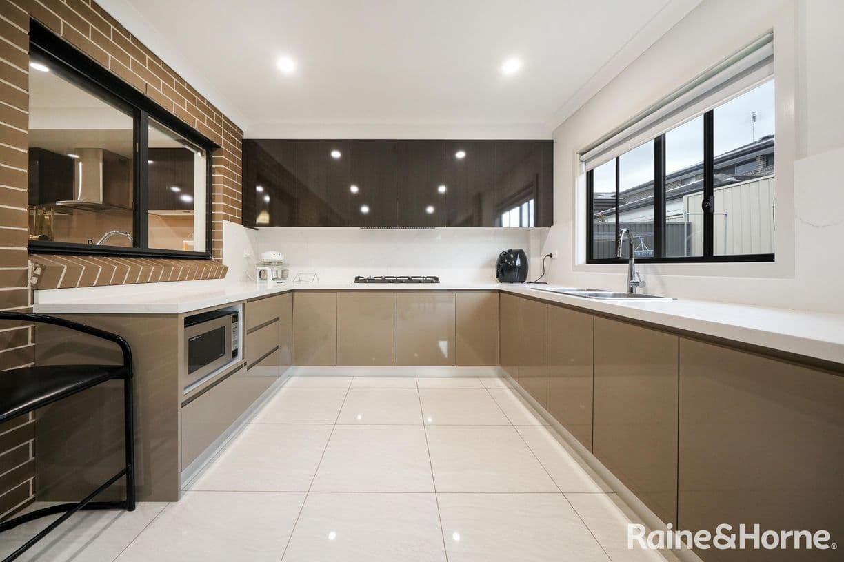 7 Somme Avenue, Edmondson Park, NSW 2174, Edmondson Park - Thumbnail 2