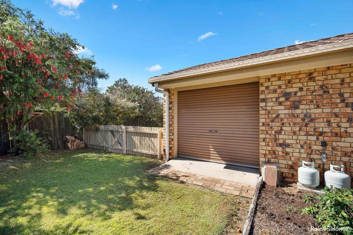35 Galatea St, Point Vernon, QLD 4655, Point Vernon - Image 1