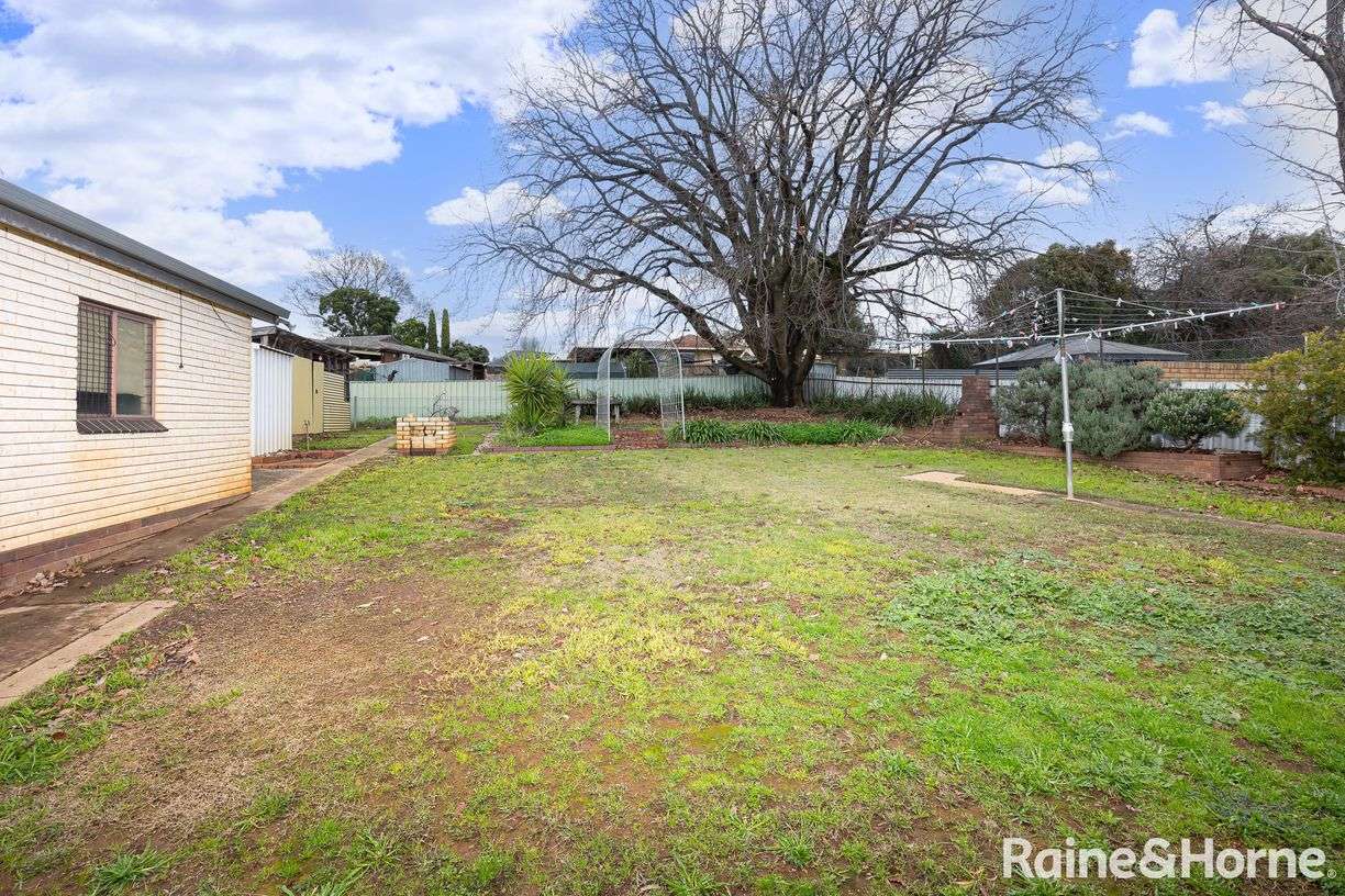 9 Truman Avenue, Tolland, NSW 2650, Tolland - Image 1