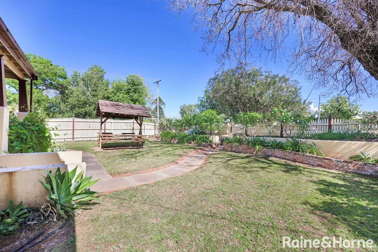 63 White Street, Tamworth, NSW 2340, Tamworth - Thumbnail 2