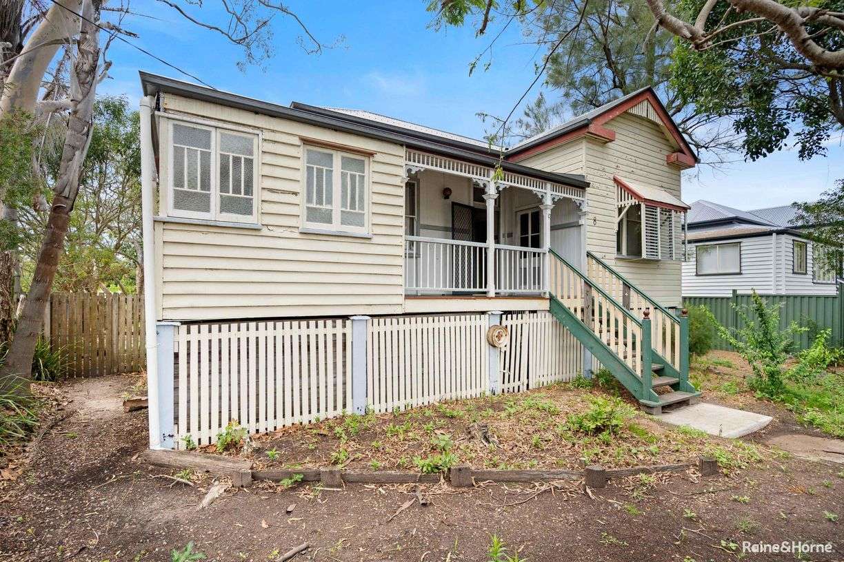 8 Charles Street, Pialba, QLD 4655, Pialba - Thumbnail 2