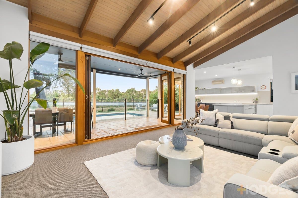 26 Pyingerra Crescent, Cheltenham, VIC, 3192, Cheltenham - Thumbnail 4