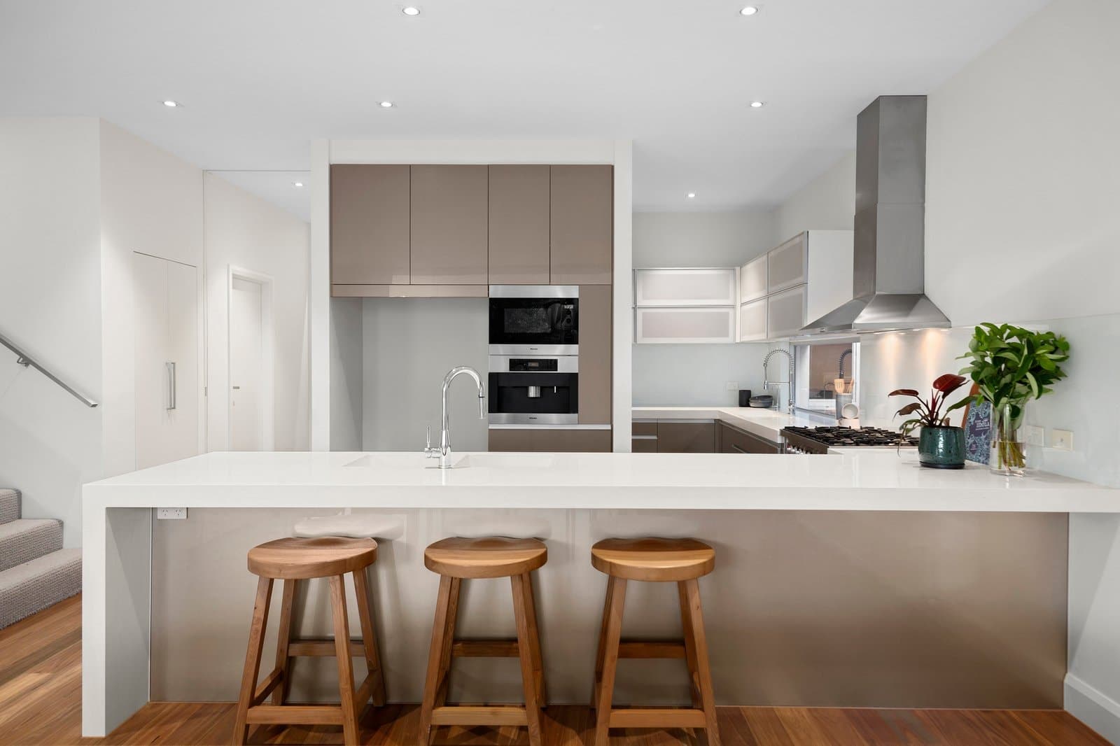 135 Clark Street, Port Melbourne - Thumbnail 3