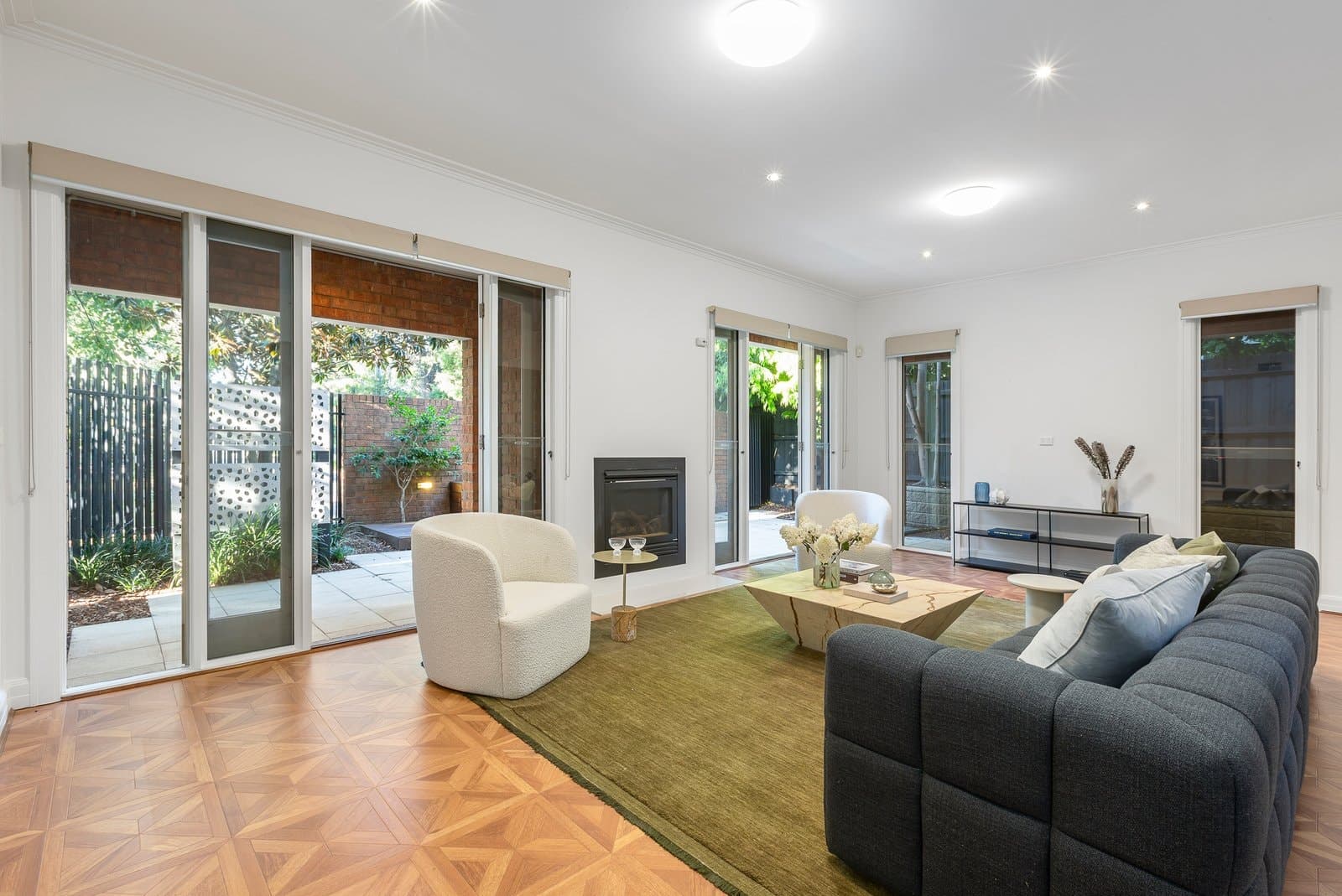 47 Somerset Road, Glen Iris - Thumbnail 3
