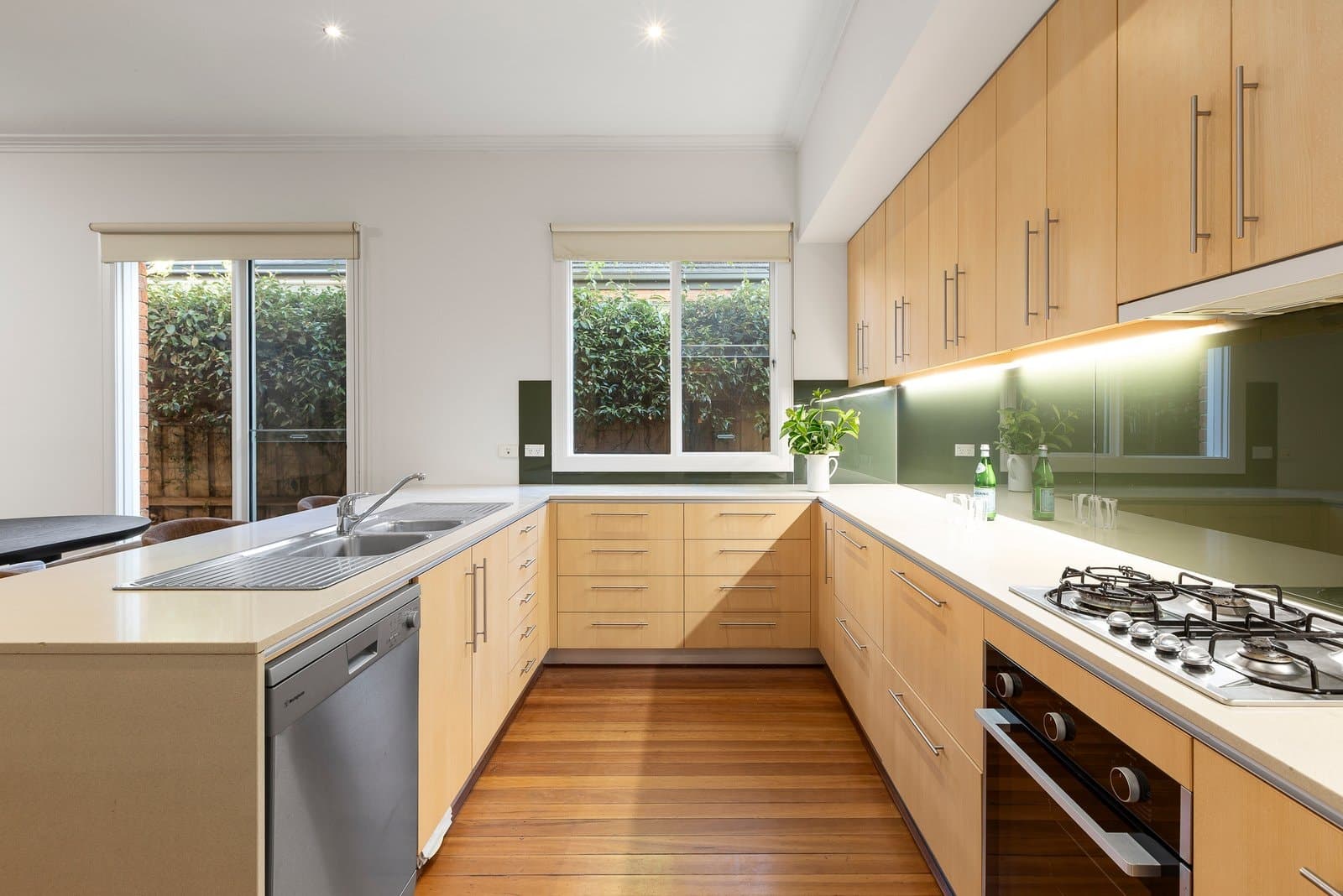 47 Somerset Road, Glen Iris - Thumbnail 7