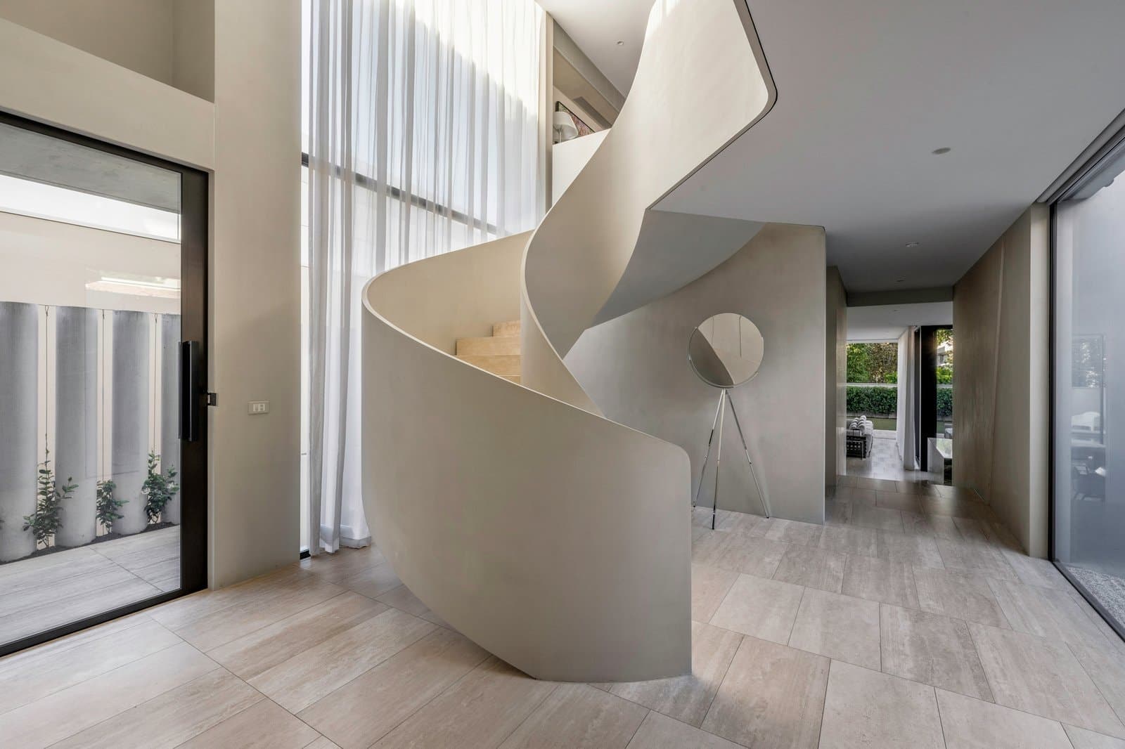 27 Jackson Street, Toorak - Thumbnail 2