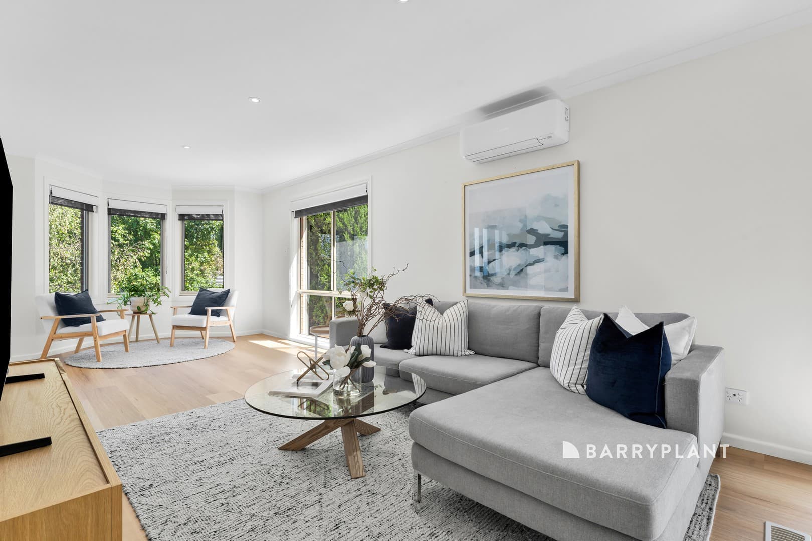 6 Montbrae Circuit, Narre Warren North, VIC 3804, Narre Warren North - Thumbnail 2