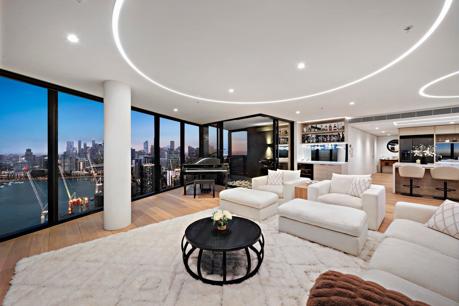 4001/103 South Wharf Drive, Docklands - Thumbnail 3