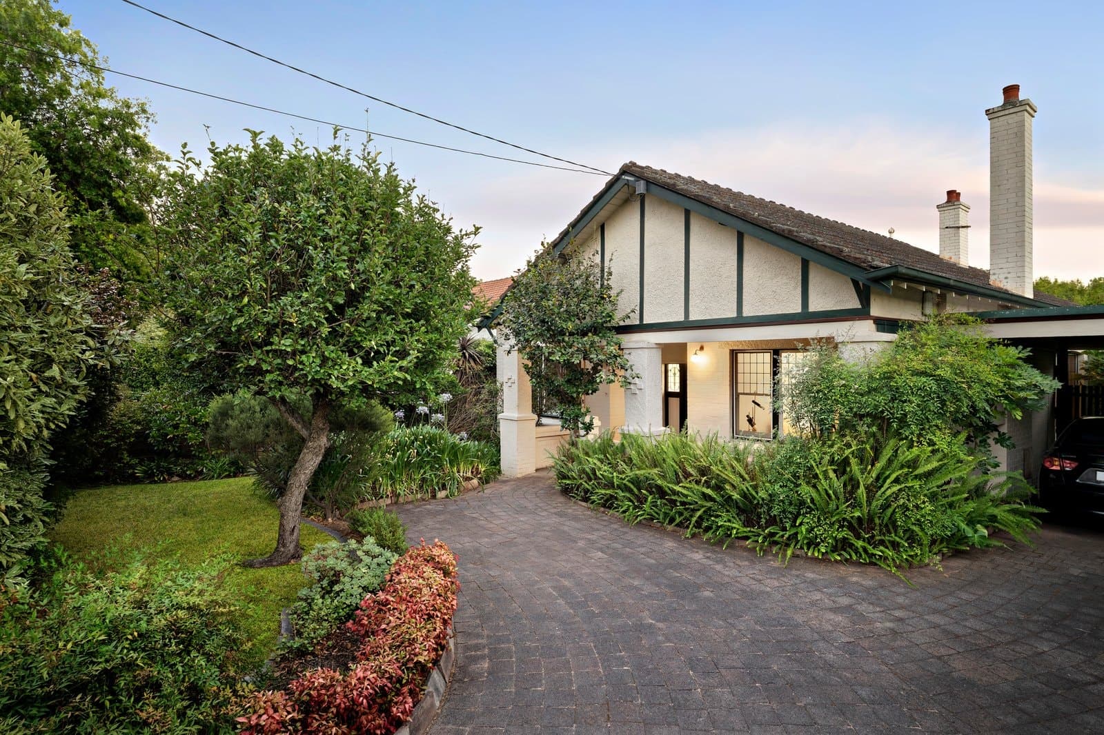 5 Hillside Avenue, Glen Iris - Image 1