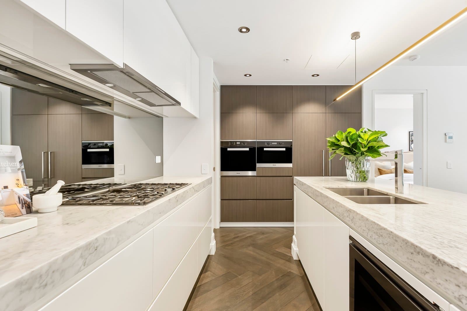 1/14 Lascelles Avenue, Toorak - Thumbnail 4