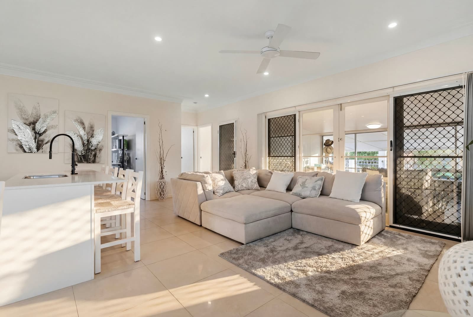 68 Poinsettia  Avenue, Runaway Bay, QLD, 4216, Runaway Bay - Thumbnail 6