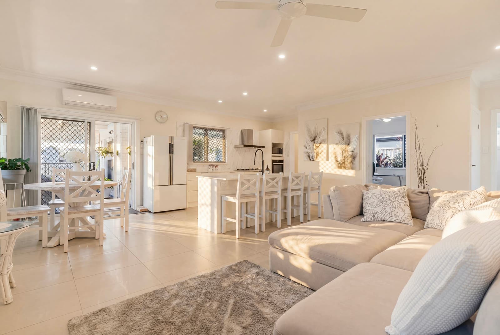 68 Poinsettia  Avenue, Runaway Bay, QLD, 4216, Runaway Bay - Thumbnail 7